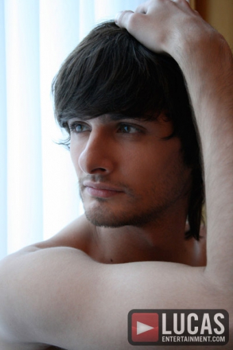 alex