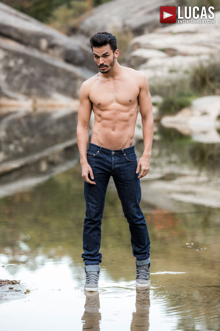 Aaden Stark - Gay Model - Lucas Raunch
