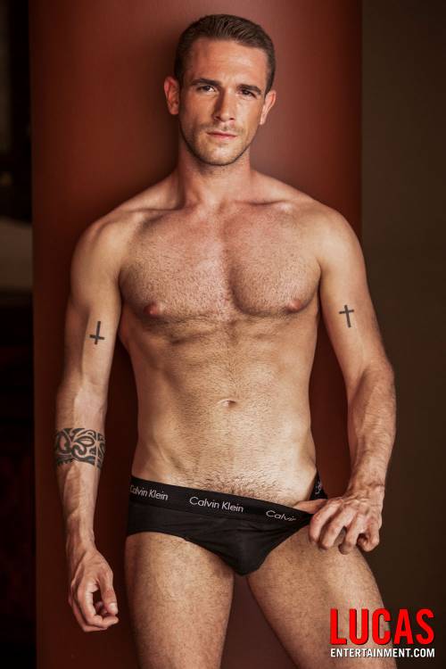Apolo Adrii - Gay Model - Lucas Raunch