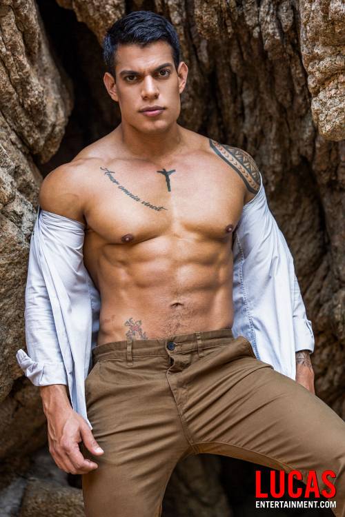 Bruno Galvez - Gay Model - Lucas Raunch