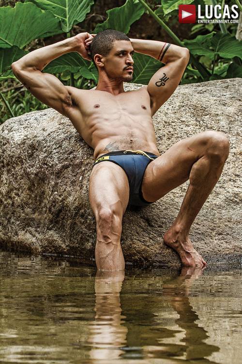 Ibrahim Moreno - Gay Model - Lucas Raunch