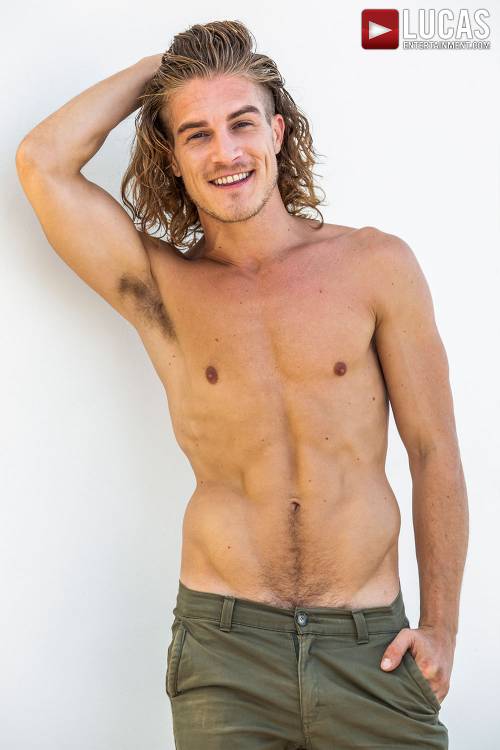 Kosta Viking - Gay Model - Lucas Raunch