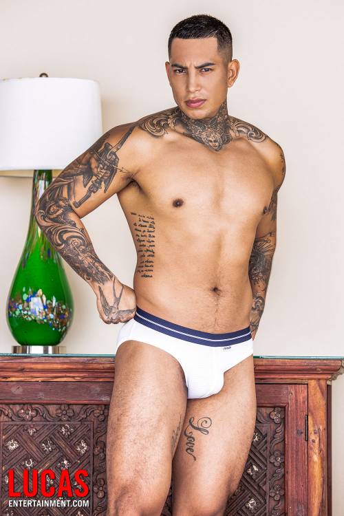 Mauro Valiente - Gay Model - Lucas Raunch