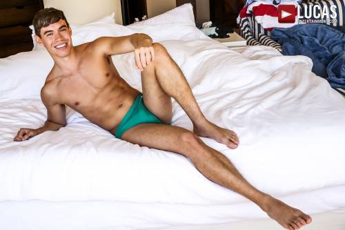 Oliver Hunt - Gay Model - Lucas Raunch