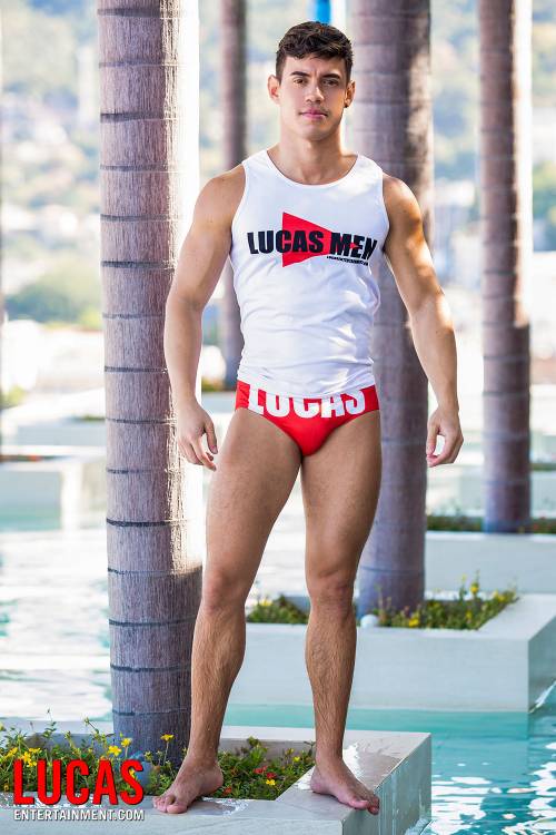 Oliver Hunt - Gay Model - Lucas Raunch