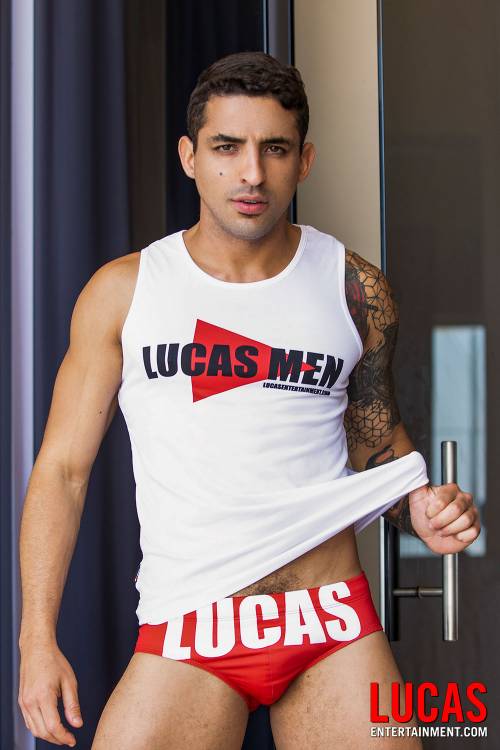 Roque Rems - Gay Model - Lucas Raunch